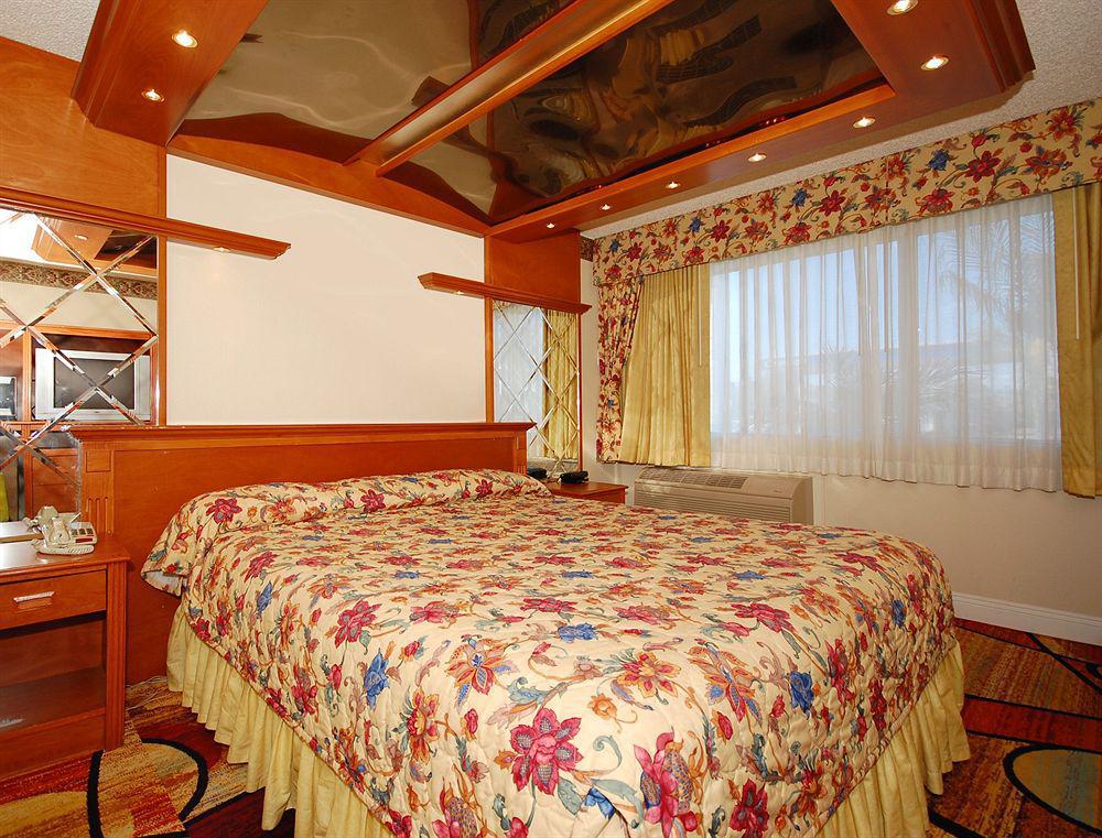 Vagabond Inn Лонг-Біч Екстер'єр фото